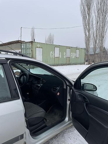 Ford: Ford Focus: 2002 г., 1.8 л, Механика, Дизель, Универсал at lalafo.kg — 8 Ford: Ford Focus: 2002 г., 1.8 л, Механика, Дизель, Универсал — 8