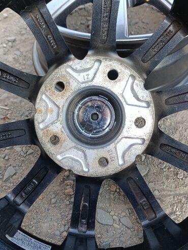 Диски: Литые Диски R 15 Комплект, отверстий - 5, Б/у at lalafo.kg — 17 Диски: Литые Диски R 15 Комплект, отверстий - 5, Б/у — 17