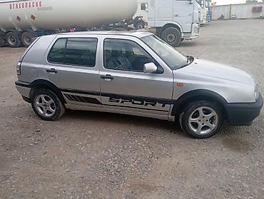 sprinter 4 4: Volkswagen Golf: 1992 г., 1.8 л, Механика, Бензин, Хэтчбэк — 5