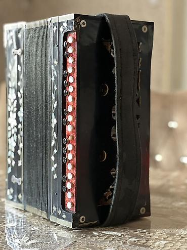 Qarmonlar: Qarmon, Akustik, İşlənmiş, Ödənişli çatdırılma, Ünvandan götürmə — 4