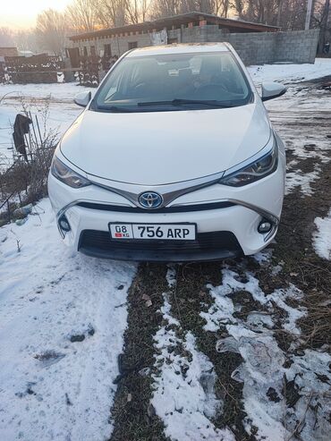 Транспорт: Toyota Corolla: 2018 г., 1.8 л, Вариатор, Гибрид, Седан