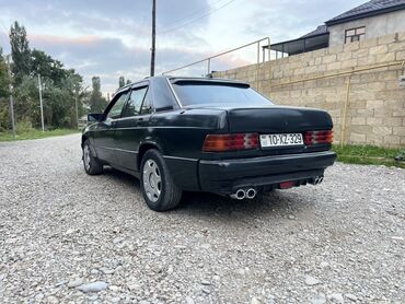 Mercedes-Benz: Mercedes-Benz 190 (W201): 2 l | 1991 il Sedan — 8