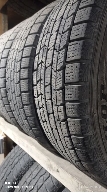 новые шины на спринтер: Шины 185 / 70 / R 14, Зима, Б/у, Комплект, Легковые, Япония, Dunlop