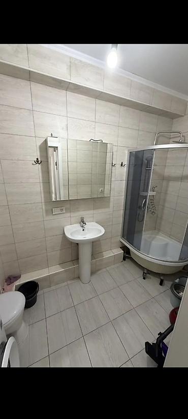 studio apartment: Сдаю квартиру Малодая гвардия Токтогула 1кв студия с мебелью техникой — 3