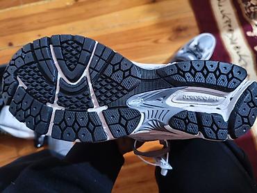 Кроссовки и спортивная обувь: Мужские кроссовки, 42, New Balance, Новый, цвет - Серый, Платная доставка — 7