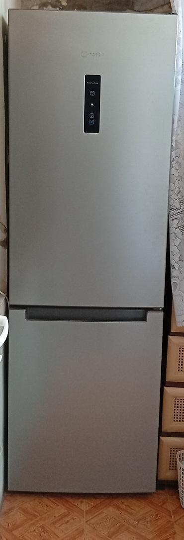 Indesit ikiqapılı soyuducu (alt hissə dondurucu) – paslanmayan polad