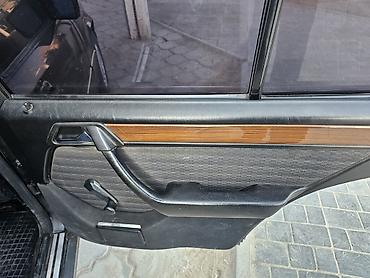 Mercedes-Benz: Mercedes-Benz W124: 1991 г., 0.2 л, Механика, Седан — 10