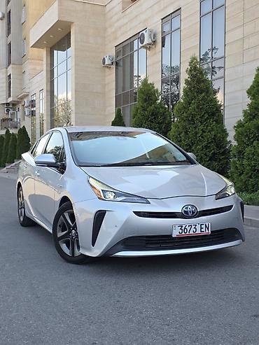 Toyota Prius: 2019 г., 1.8 л, Вариатор, Гибрид, Лифтбек