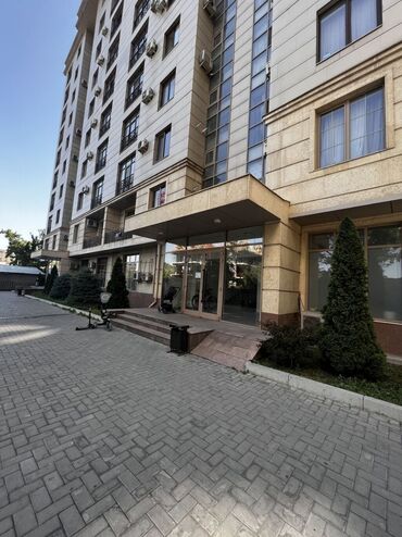 снять квартиру с животными: 2 комнаты, 81 м², Элитка, 3 этаж, Косметический ремонт