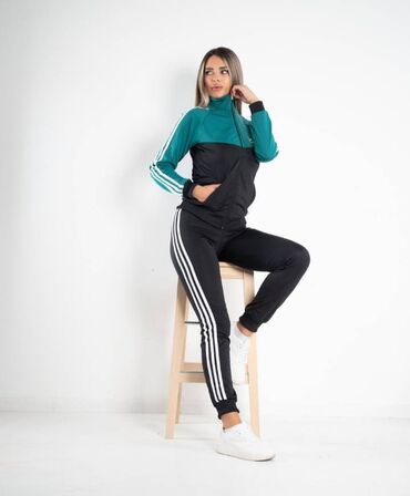 fb sister new yorker: Adidas ženska trenerka Novo Mokra likra Veličine m l xl 2xl fb