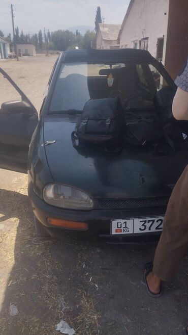ош машине базар: Mazda 121: 1991 г., 1.3 л, Механика, Бензин, Хэтчбэк