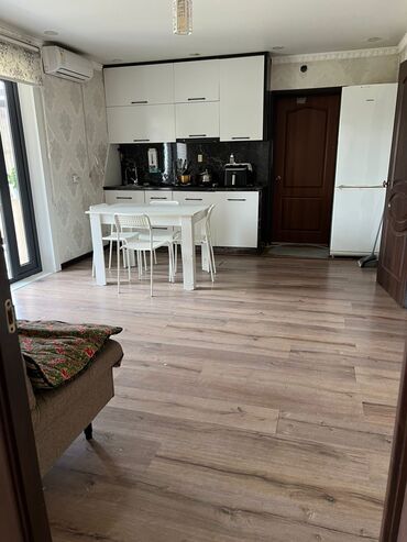 аренда частного дома на длительный срок: Дом, 80 м², 3 комнаты, Собственник, Евроремонт