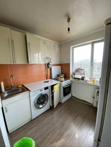 Продажа квартир: 2 комнаты, 43 м², 104 серия, 4 этаж, Старый ремонт