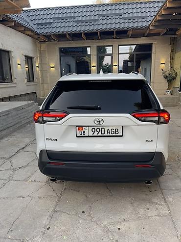 купить авто дёшево: Toyota RAV4: 2021 г., 2.5 л, Автомат, Бензин, Кроссовер — 2