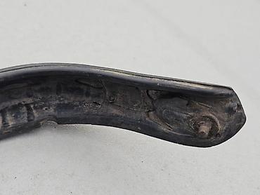 Другие детали кузова: W123. Задняя ЛЕВАЯ накладка / планка под фонарь Mercedes-Benz W123 — 9