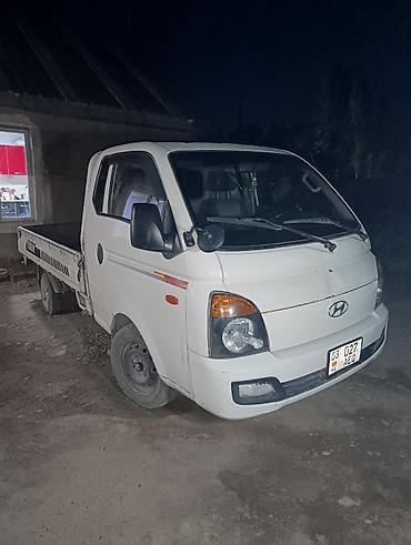 нарашку: Легкий грузовик, Hyundai, Стандарт, 2 т, Б/у — 1