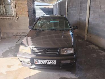 transporter multivan: Volkswagen Vento: 1992 г., 1.8 л, Механика, Седан — 9