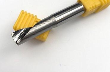 izvlačenje lima na autu: JEDNOPERO ZA ALUMINIJUM PRIHVAT I VRH 8MM REZ22MM | Jednopero — 2