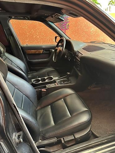 гур е39: BMW 5 series: 1991 г., 2.8 л, Кол менен иштөөчү, Бензин, Седан — 3