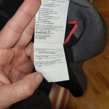 Pencəklər: Hugo Boss brendinin orijinal pencəyi. İdeal vəziyyətdədir, üzərində — 3