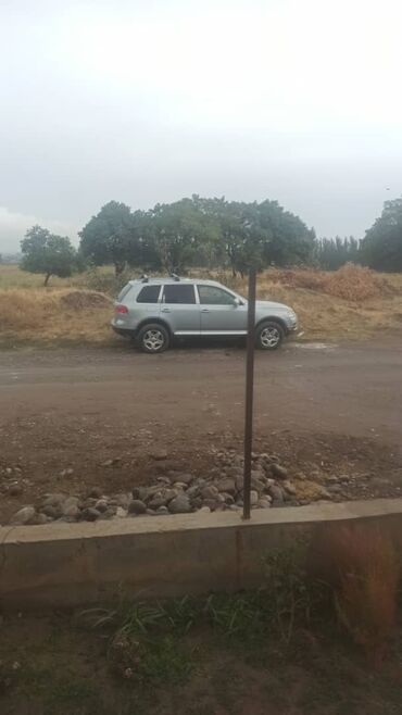 купить зикр в бишкеке: Volkswagen Touareg: 2004 г., 3.2 л, Автомат, Газ, Жол тандабас