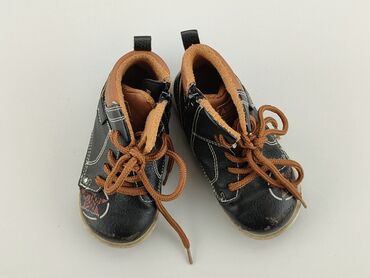 Dziecięce obuwie: Półbuty 24, Używany