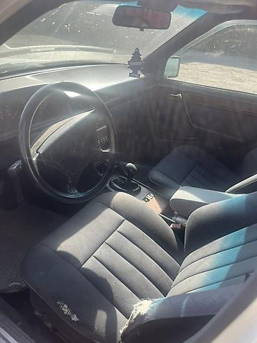 чехол для карт: Mercedes-Benz W124: 1995 г., Седан — 6