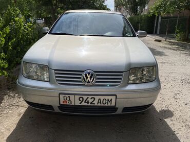 Volkswagen: Volkswagen Bora: 1999 г., 2 л, Механика, Бензин, Седан