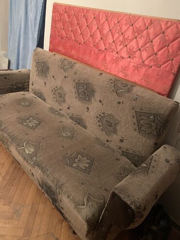 Divan, Bazalı