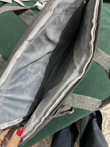 Чехлы и сумки для ноутбуков: Сумка для ноутбука, цвет серый - Форм‑фактор: горизонтальная — 7