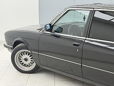 m54 b30: BMW 5 series: 1982 г., 4 л, Механика, Бензин, Седан — 3