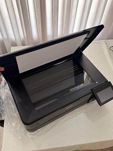 3d printer baku: Epson EcoTank L8180 – 6 rəngli A3+ foto printer Xüsusiyyətlər: - Çap — 3