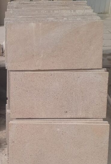 Digər tikinti daşları: Hər növ Aqlay daşlarının satışı. Sifarişlə istənilən daşların -da lalafo.az — 12 Digər tikinti daşları: Hər növ Aqlay daşlarının satışı. Sifarişlə istənilən daşların — 12