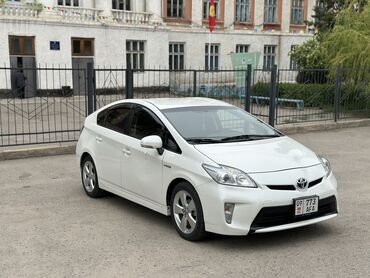 Toyota: Toyota Prius: 2014 г., 1.8 л, Автомат, Гибрид, Седан