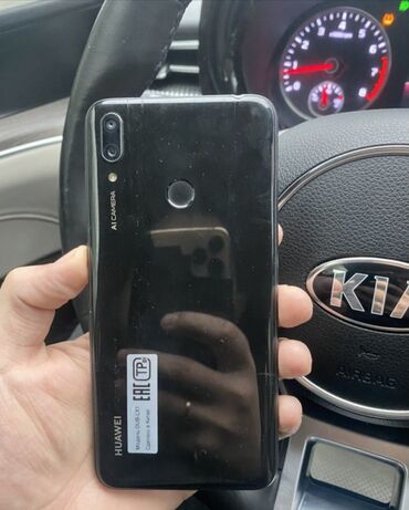 все смартфоны huawei в Кыргызстан | SAMSUNG: Huawei Y7 | 32 ГБ цвет - Черный Б/у | Сенсорный, Отпечаток пальца, Две SIM карты