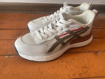 асикс кроссовки мужские цена: Мужские кроссовки, 42, Asics, Новый, цвет - Белый, Самовывоз