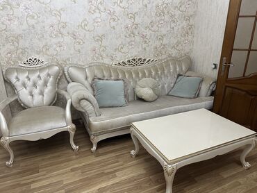 Divan və kreslo dəstləri: Divan və kreslo dəstləri
