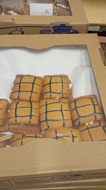 Un məmulatları: Öz Şirniyyat – müxtəlif növ qablaşdırılmış şirniyyatlar Məhsul — 12