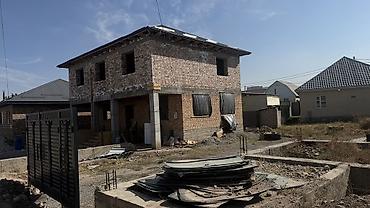 гостиница в: 6 комнат и более, 203 м², 2900 соток, Бишкек, Ак-Ордо 2 ж/м Собственник — 5