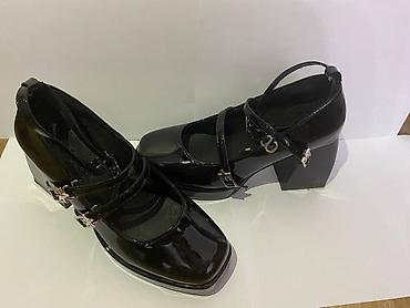 Туфли: Туфли, 36, Seven, Б/у, цвет - Черный, Самовывоз — 25