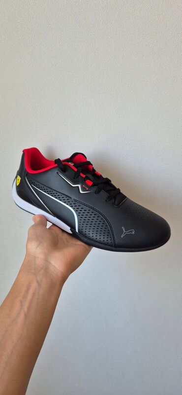 Кроссовки и спортивная обувь: Продаю оригинальные и новые пары кед и кроссовок. Карусель ниже👇 — 12