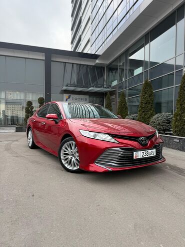 Toyota: Toyota Camry: 2018 г., 2.5 л, Автомат, Бензин, Седан