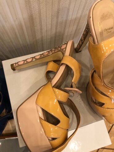 Basanoşka və səndəllər: Ölçü: 35, İşlənmiş — 6