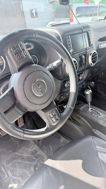 скормные машины: Jeep Wrangler: 2017 г., 3.6 л, Автомат, Бензин, Внедорожник — 4