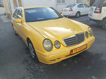 Mercedes-Benz E 220: 2.2 l | 2001 year Sedan