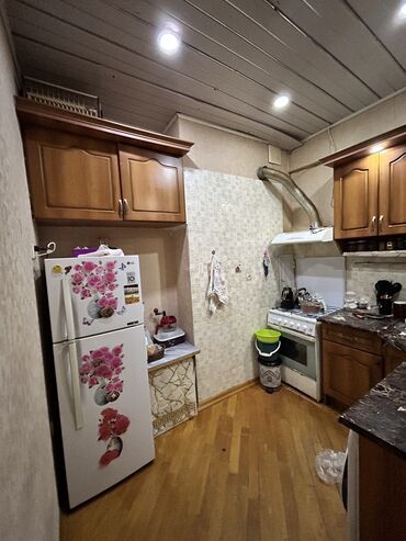 Uzunmüddətli kirayə mənzillər: Neftçilərdə Nazlı şadlıq sarayın yaxınlığında yerləşən yeni tikili -da lalafo.az — 5 Uzunmüddətli kirayə mənzillər: Neftçilərdə Nazlı şadlıq sarayın yaxınlığında yerləşən yeni tikili — 5