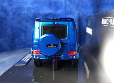 Avtomobil modelləri: Коллекционная модель Brabus 900 based on Mercedes-Benz G65 dark blue — 13