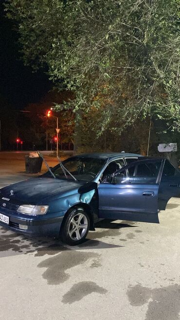 Toyota: Toyota Carina: 1995 г., 1.6 л, Механика, Бензин, Хэтчбэк — 6