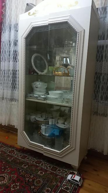 Servant 100 manat. 
Razin.
N.LaLə (9633)