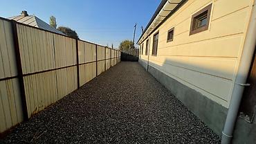 продаю участок село шалта: Продаётся одноэтажный частный дом с приусадебным участком. - — 4
